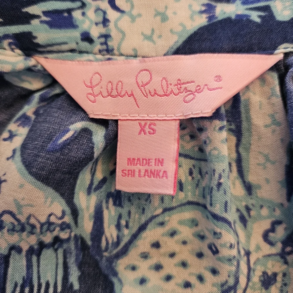 Lilly Pulitzer Martinique Elephant Print Blouse 🩵 Size XS - Picture 8 of 9